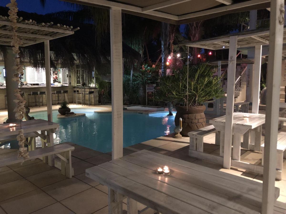 Club Cocomo Hartbeespoort Exteriör bild