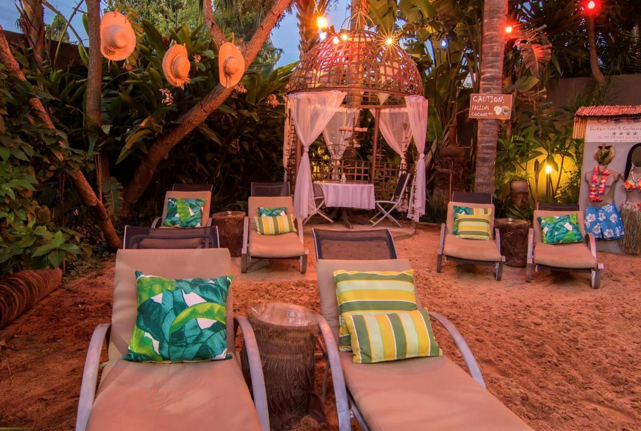 Club Cocomo Hartbeespoort Exteriör bild
