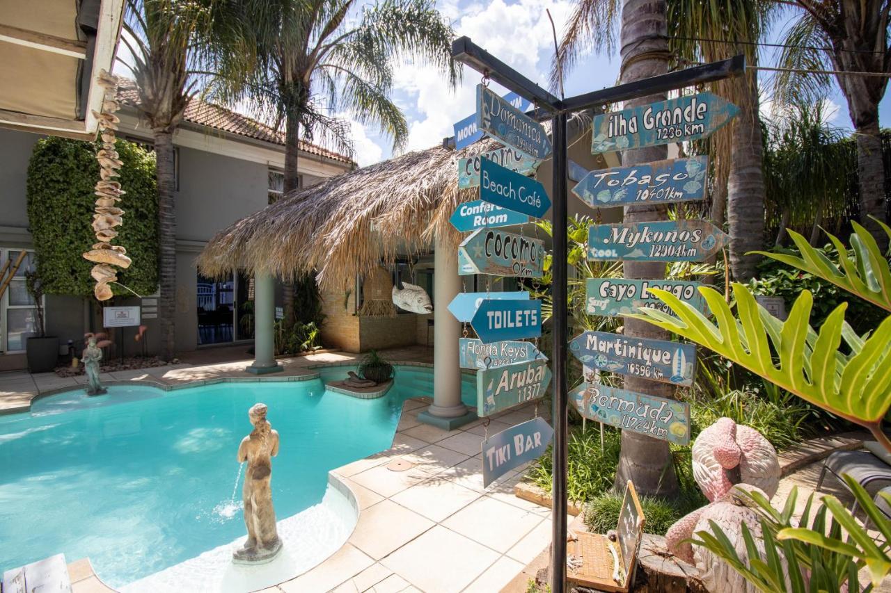 Club Cocomo Hartbeespoort Exteriör bild